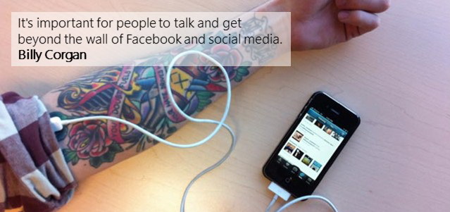 Talk beyond the wall of facebook